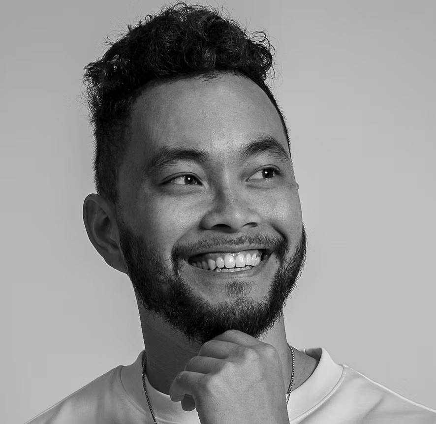Daniel headshot